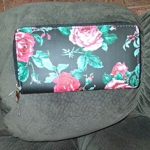 New Rose Zipper Wallet